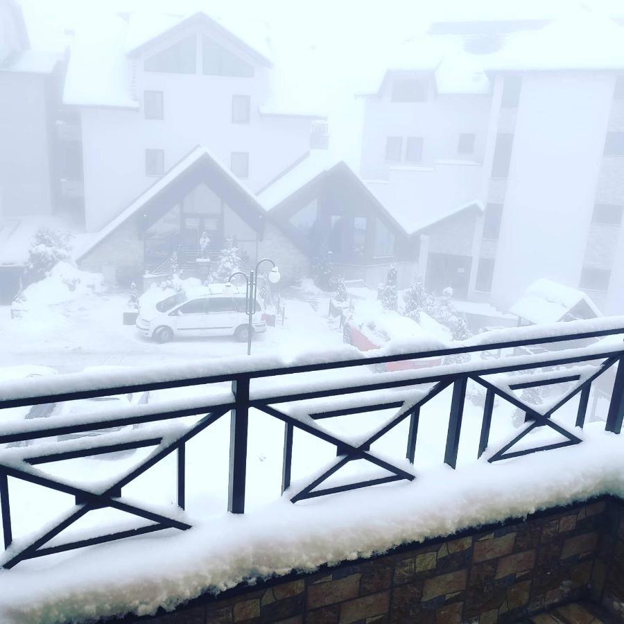 Apartman D16 Milmari Kopaonik Buitenkant foto
